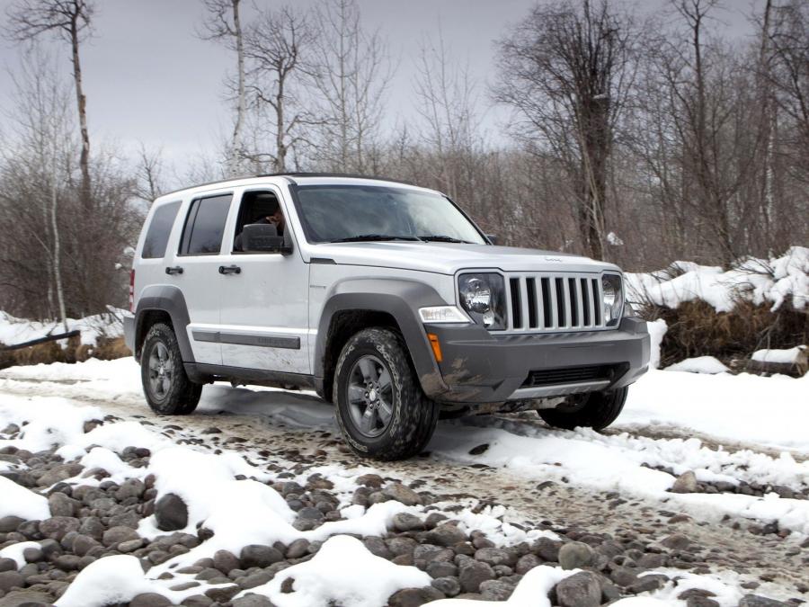  Jeep Liberty Renegade 2010 года  (фото 4 из 13)